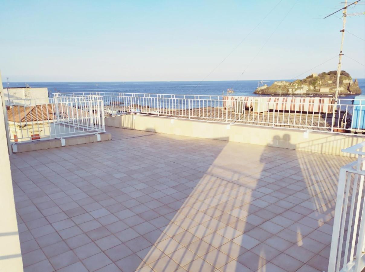 Hello B&B Aci Trezza Exterior photo
